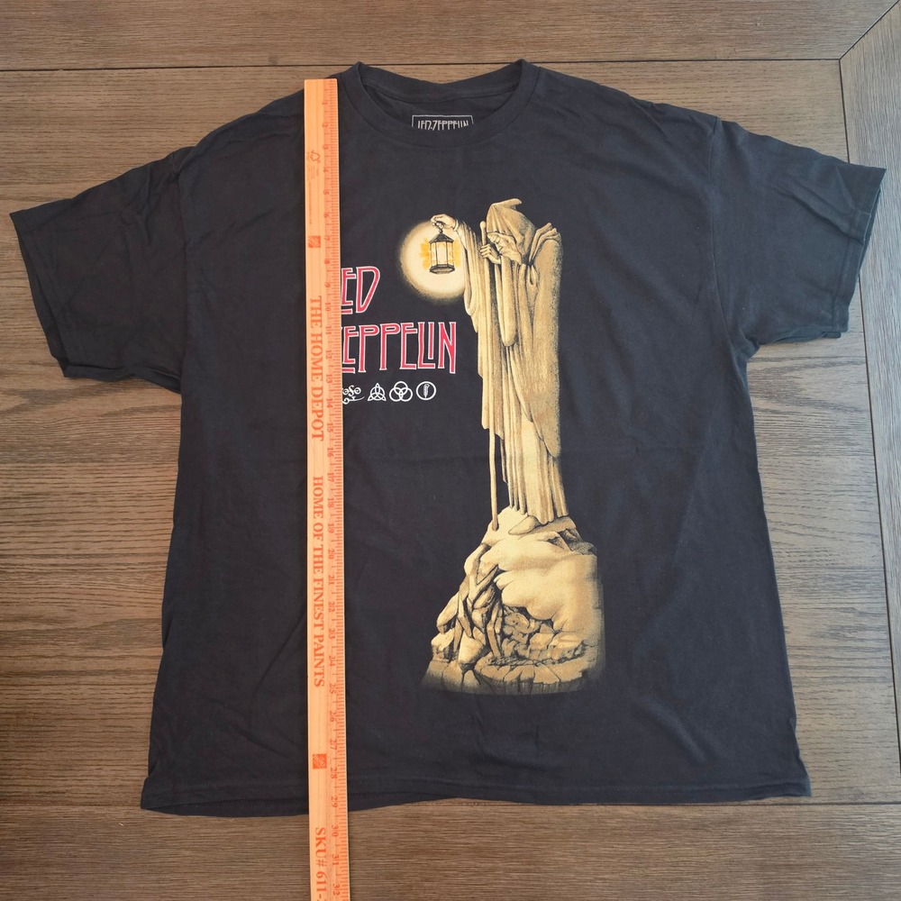 Led Zeppelin The Hermit Graphic T-Shirt Black XL Rock Band Tee Licensed NWOT - Picture 2 of 4